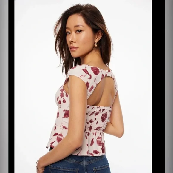 Dynamite cute top - Picture 3 of 7